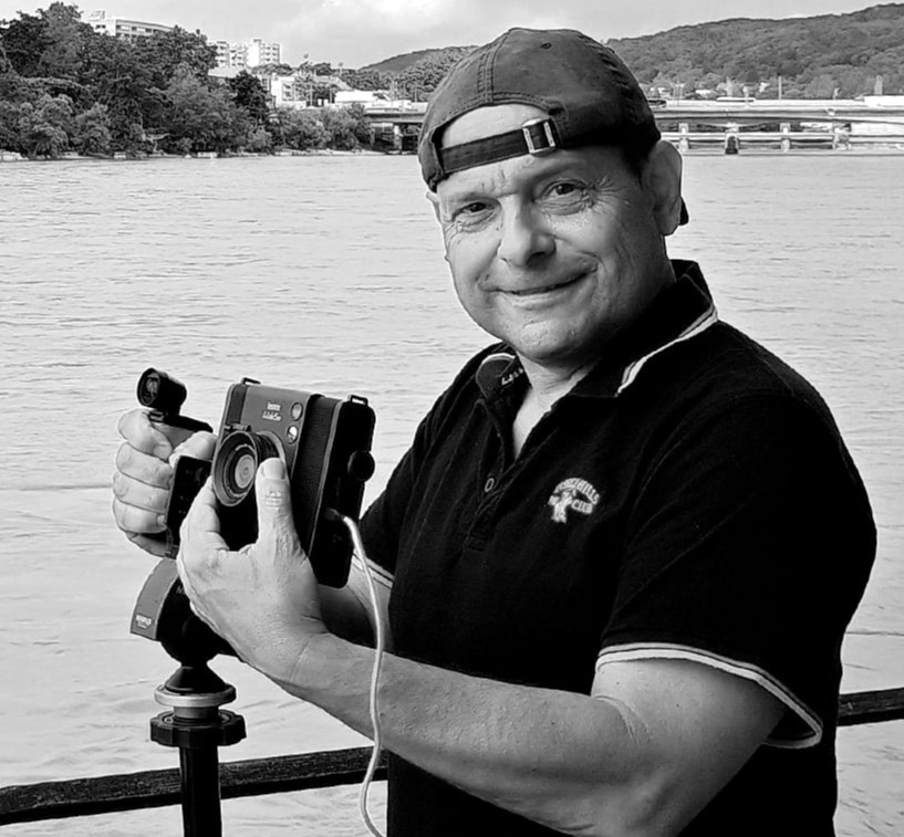 fotograf jörg haefeli im porträt als schwarzweissbild